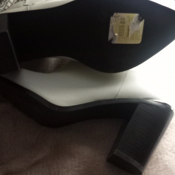 NWOT Steve Madden Western Boots - Picture 5 of 8